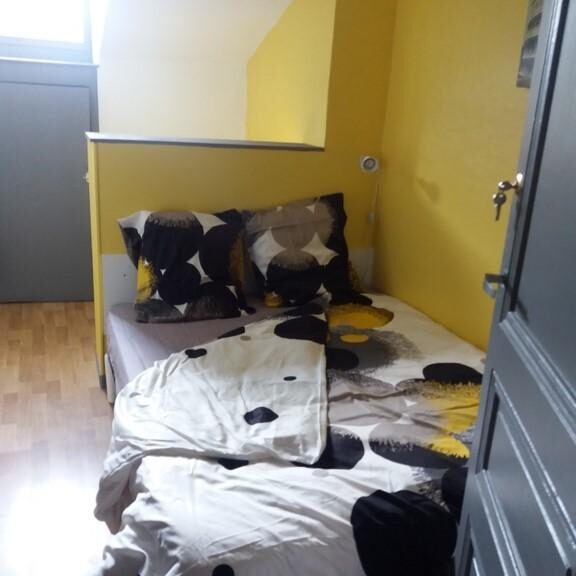 bedroom3-4-13527527464158270576.jpg